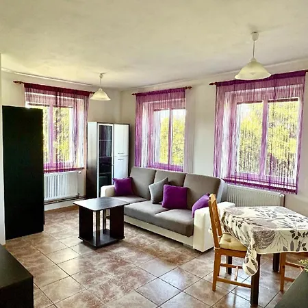 Apartment Varhany Kamenicky Senov